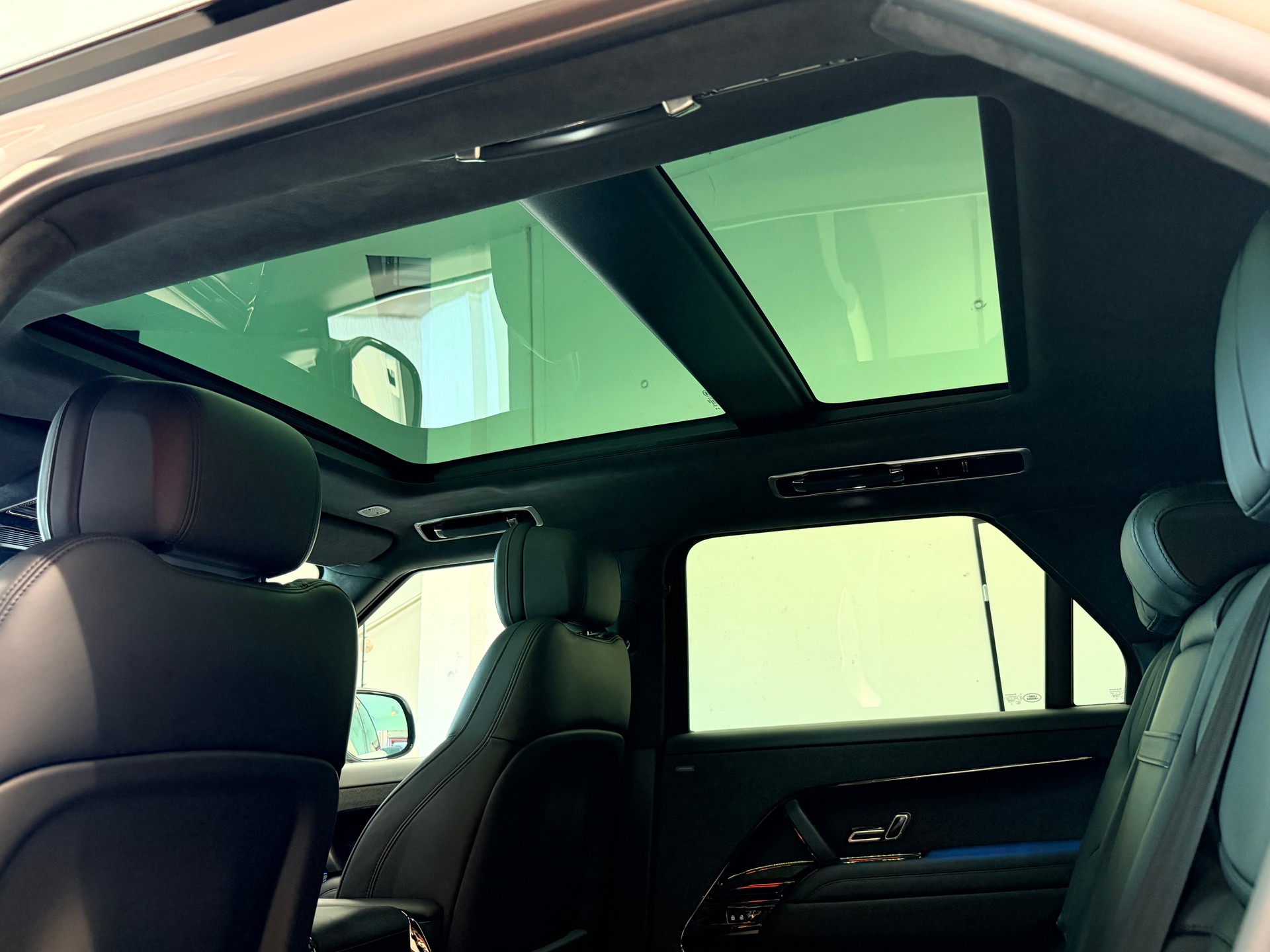 LAND ROVER Range Rover Sport D350 3.0 TD6 MHEV Autobography Automatic-image-16
