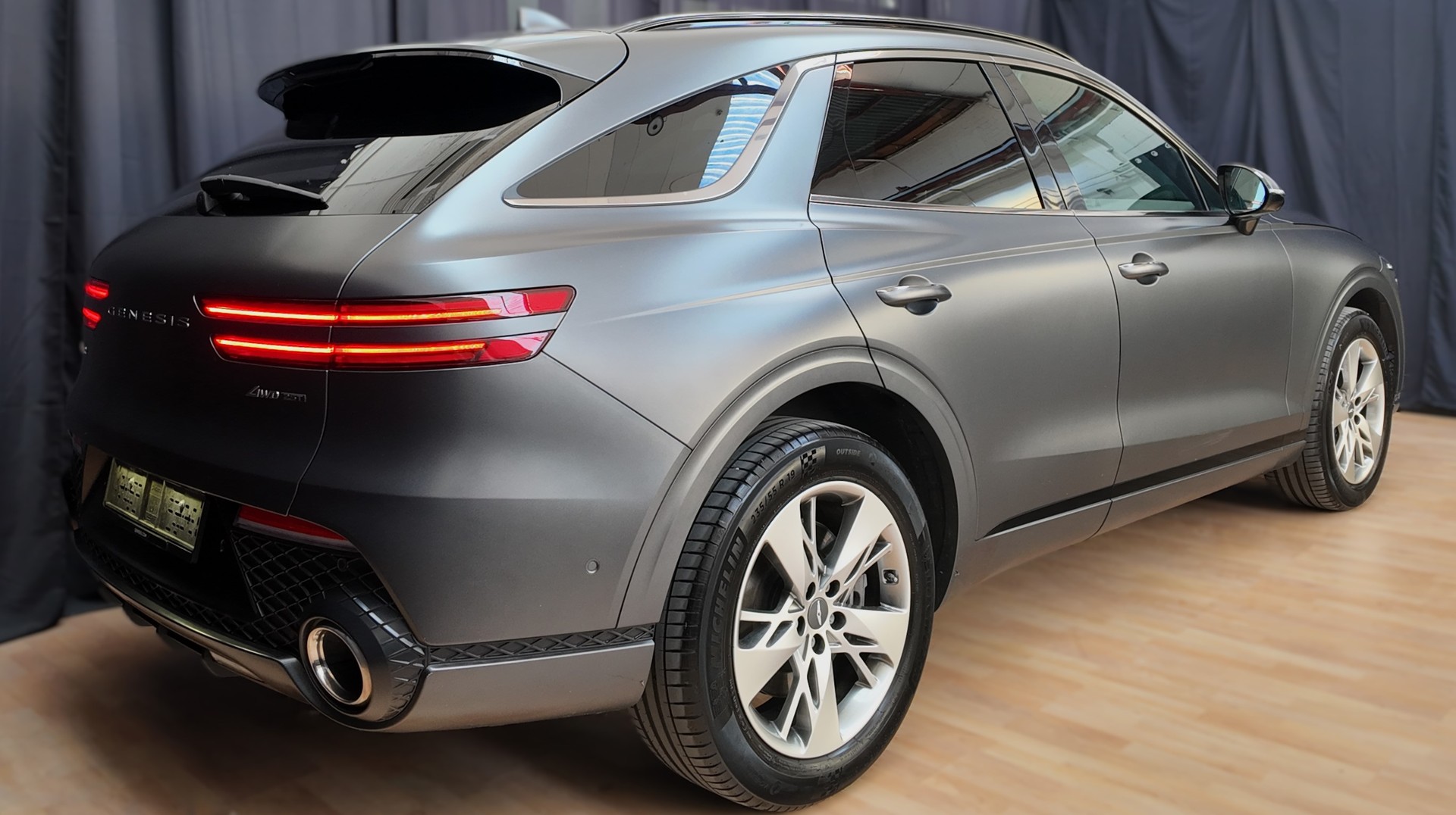 GENESIS GV70 2.5 TGDI Sport AT8 AWD-image-4