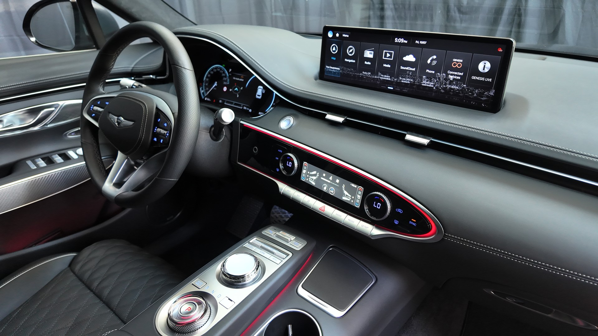 GENESIS GV70 2.5 TGDI Sport AT8 AWD-image-8