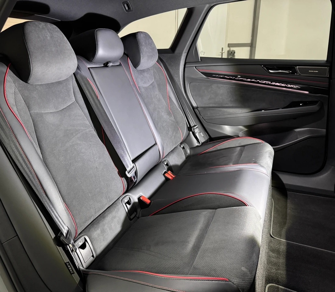 VW ID.7 Tourer GTX 86 kWh GTX United 4 Motion-image-4