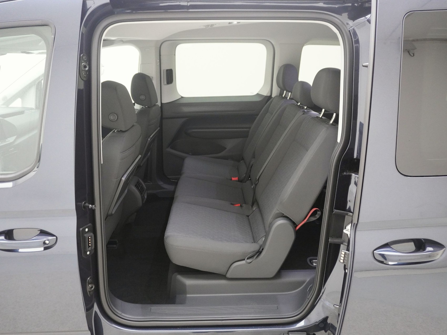 VW Caddy Maxi 1.5 TSI Plug-in-Hybrid Life DSG-image-13