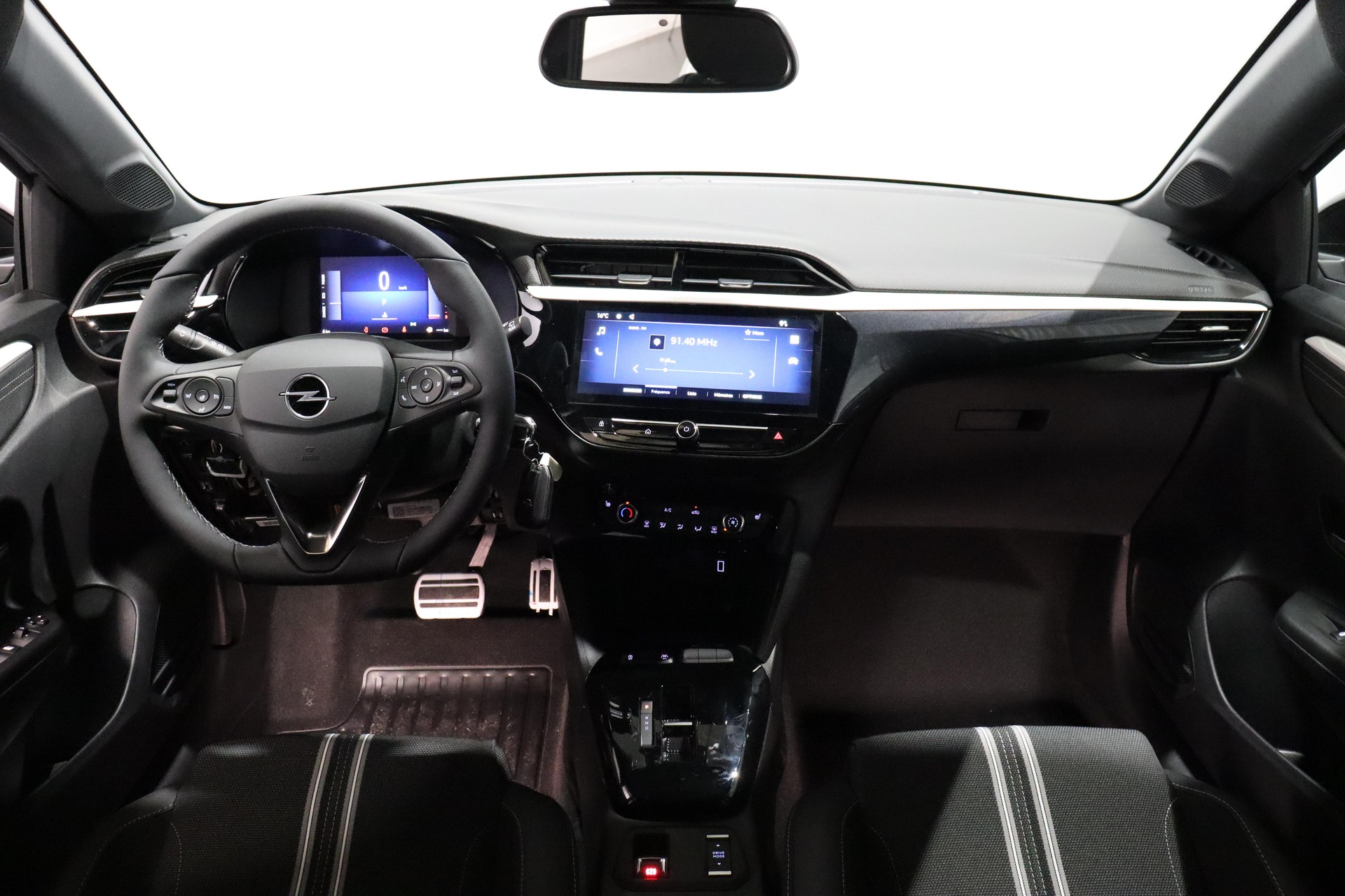 OPEL Corsa 1.2 T Hybrid Viva-image-5