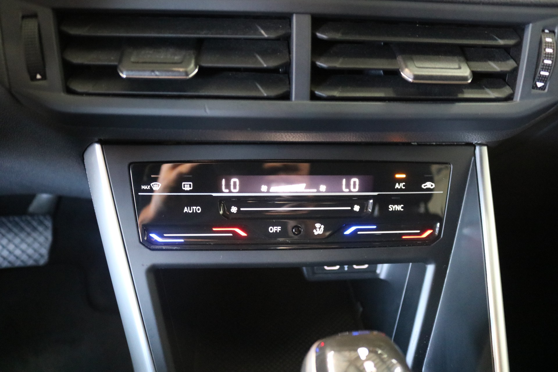 VW Polo 1.0 TSI Style DSG-image-26