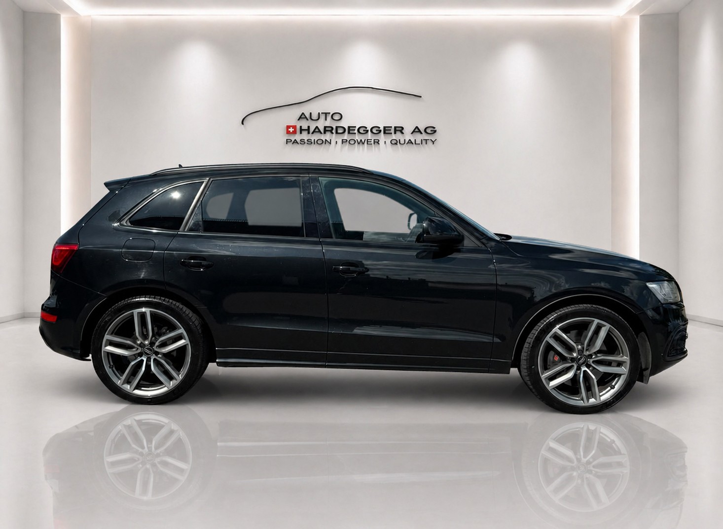 AUDI SQ5 3.0 TDI quattro tiptronic inkl. Garantie & frisch ab MFK u. Service!-showroom-element-2
