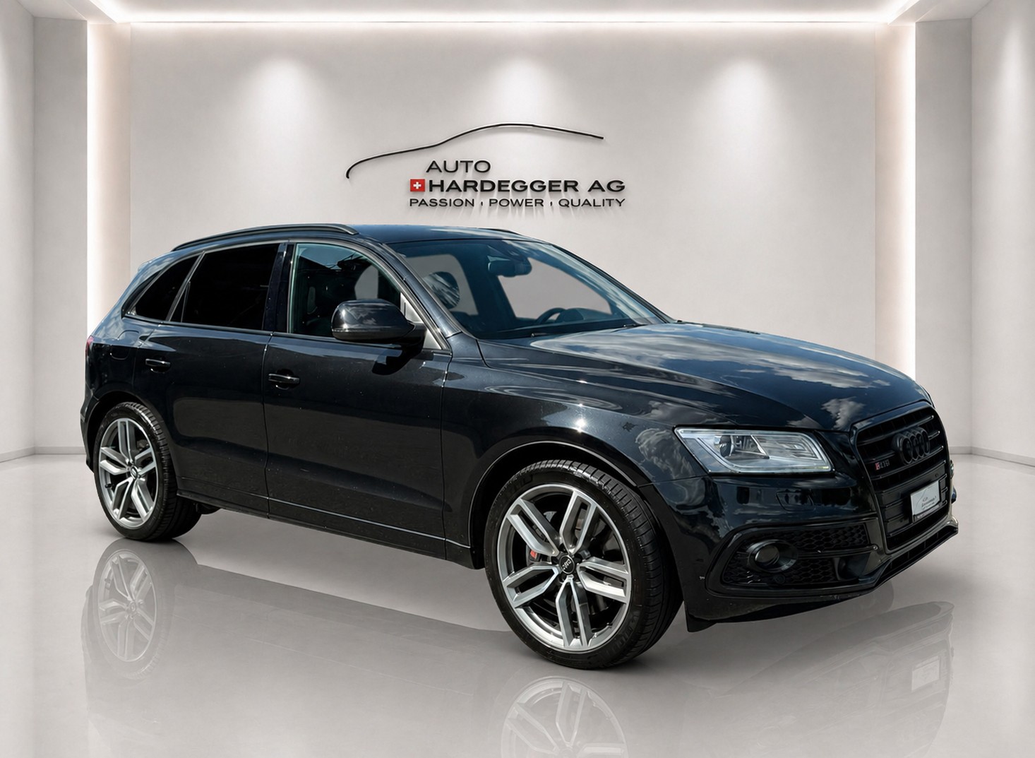 AUDI SQ5 3.0 TDI quattro tiptronic inkl. Garantie & frisch ab MFK u. Service!