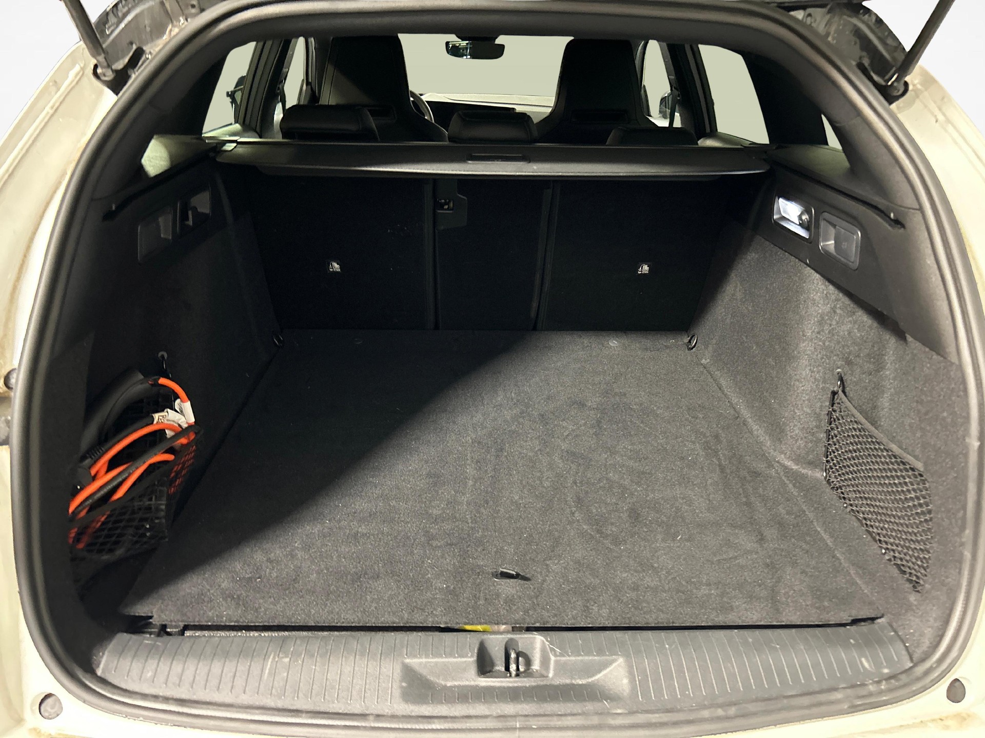 OPEL Astra Sports Tourer 1.6 T PHEV 225 GSe-image-11