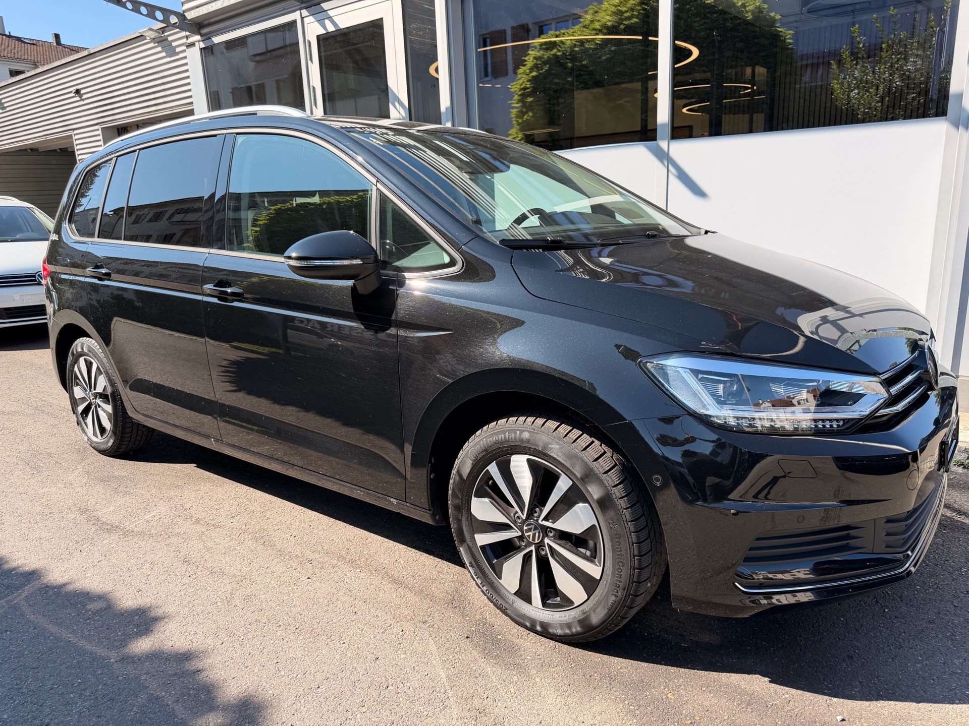 VW Touran 1.5 TDI 150PS GOAL *** FAMILIENAUTO & 7-SITZER ***-showroom-element-2
