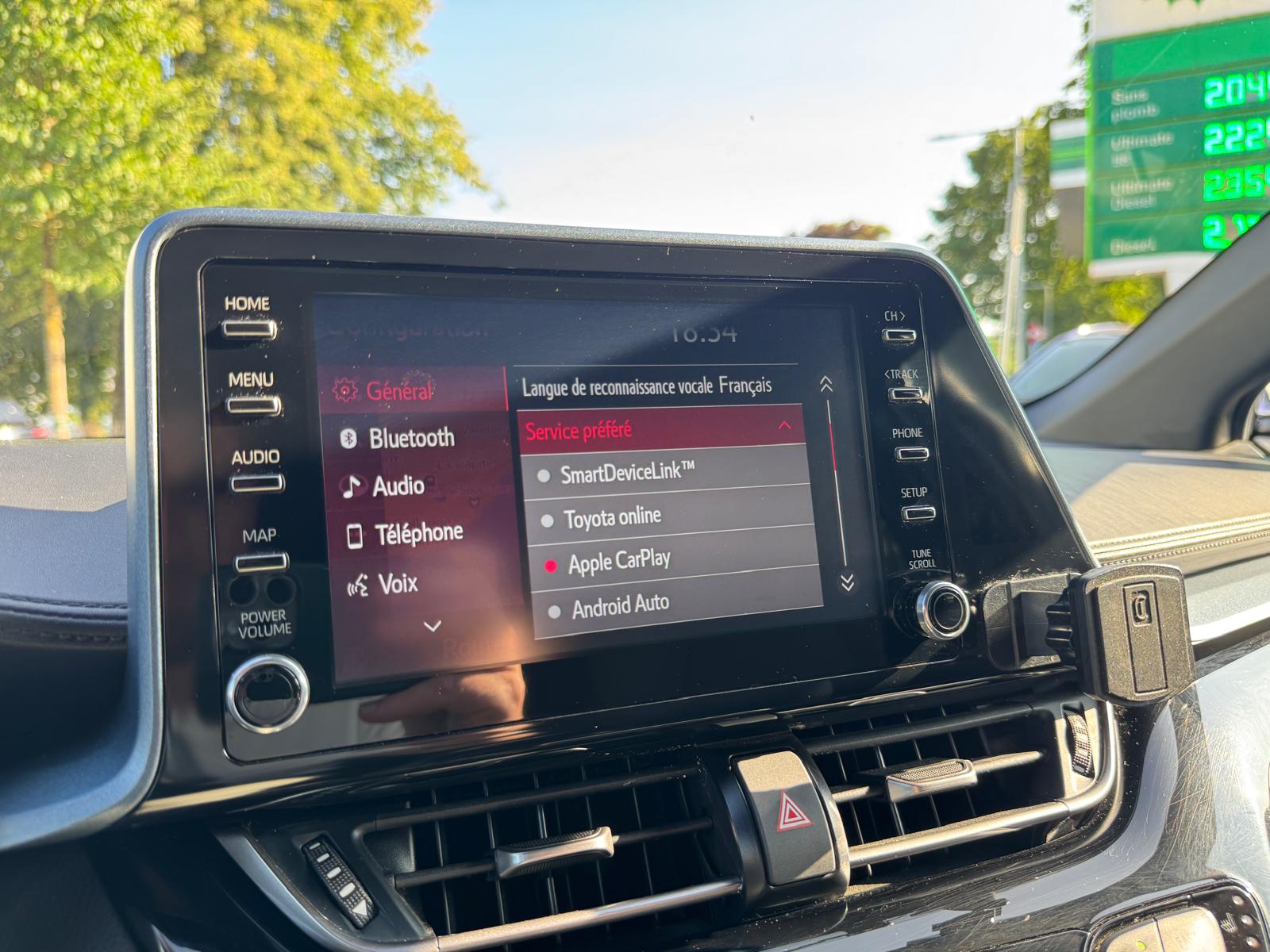 TOYOTA C-HR 1.8 HSD CVT Trend-image-22