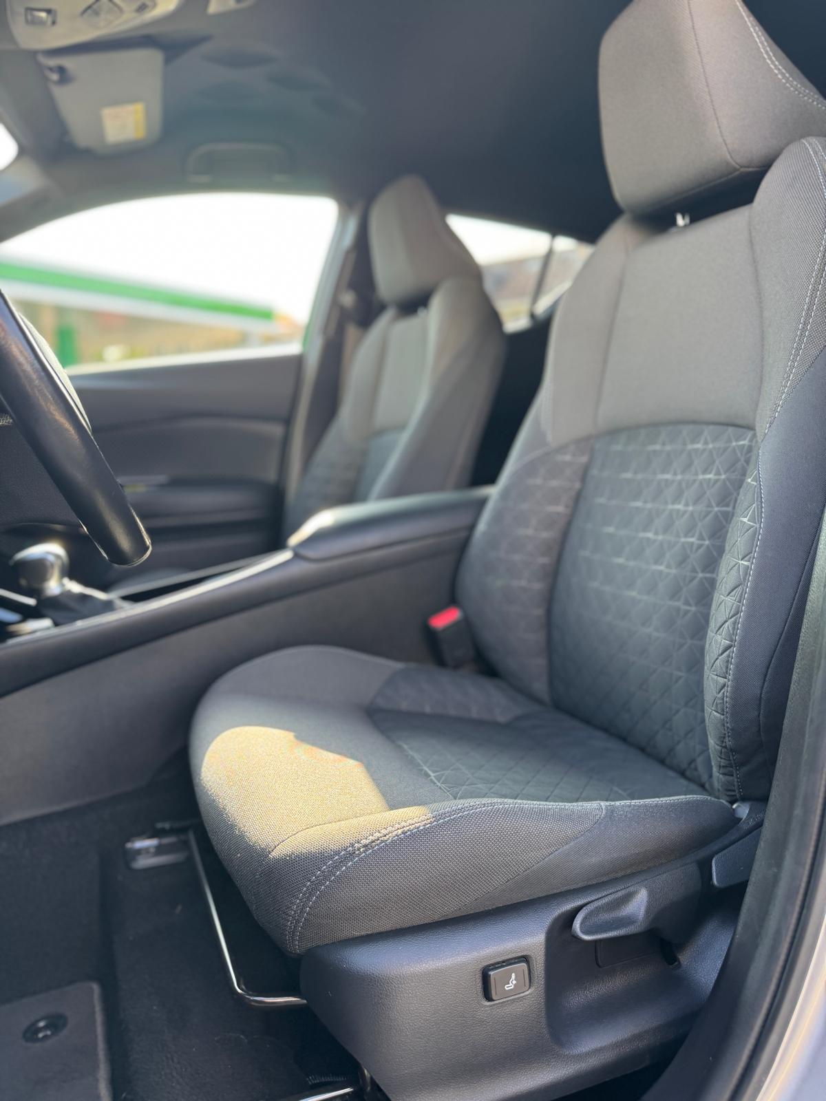 TOYOTA C-HR 1.8 HSD CVT Trend-image-9