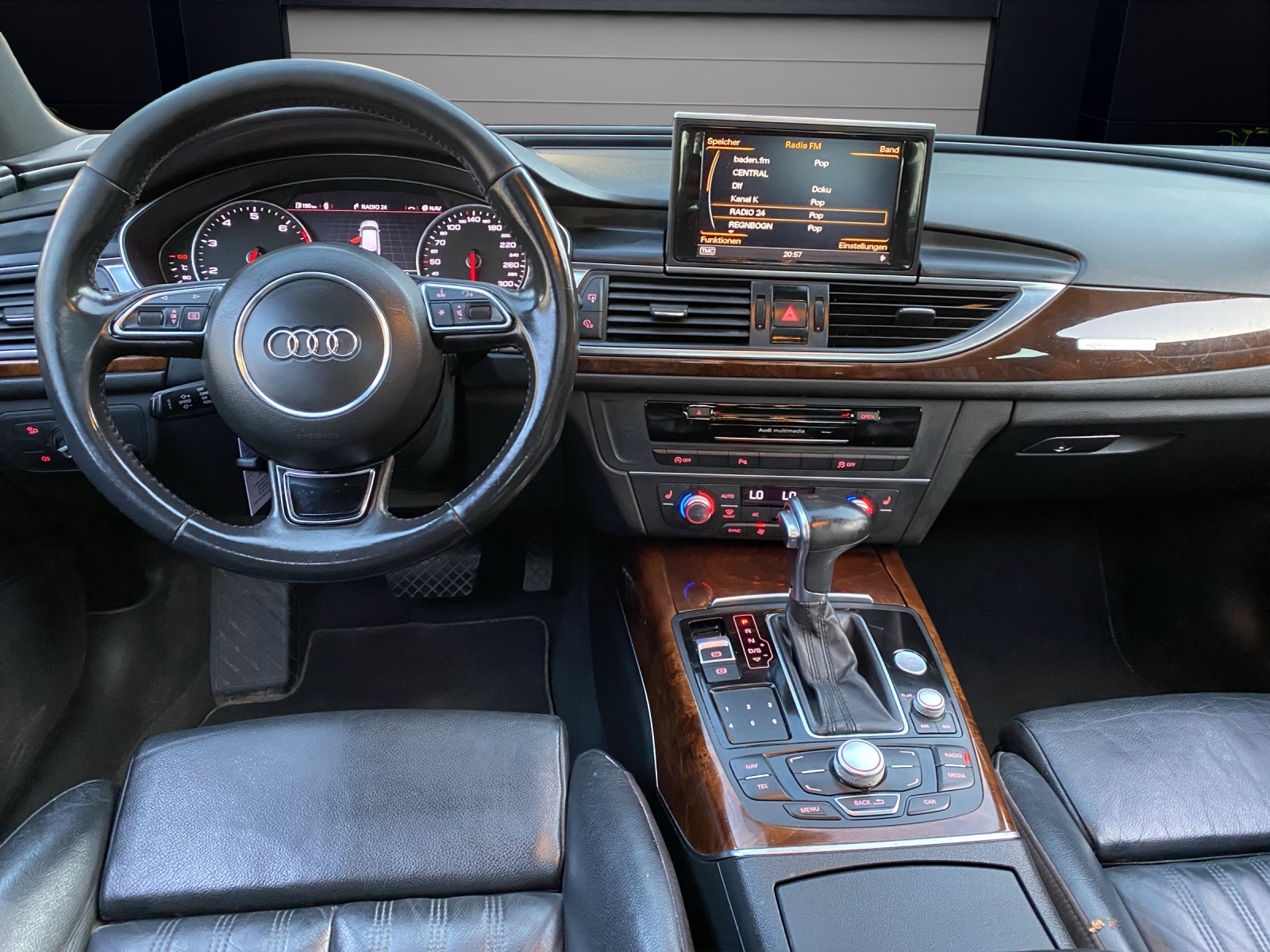 AUDI A6 Avant 2.8 FSI V6 quattro S-tronic-image-10