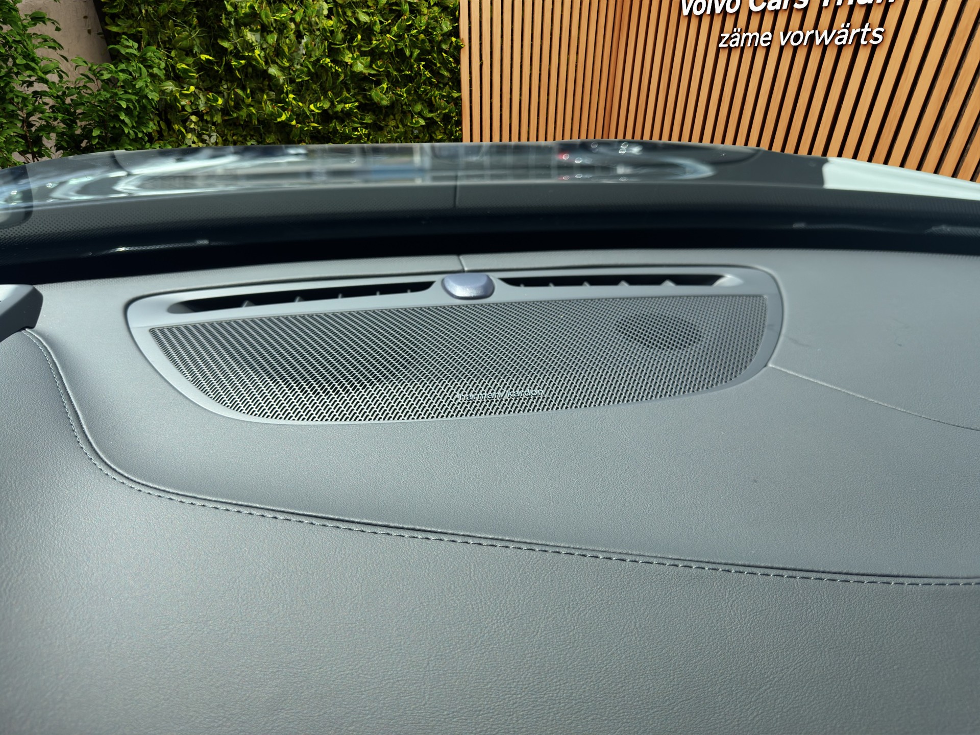 VOLVO XC90 T8 AWD Hybride rechargeable-image-13