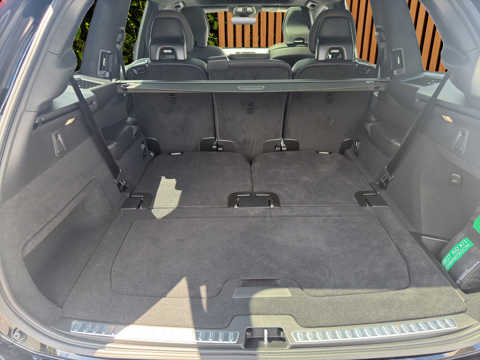 VOLVO XC90 T8 AWD Hybride rechargeable-image-15