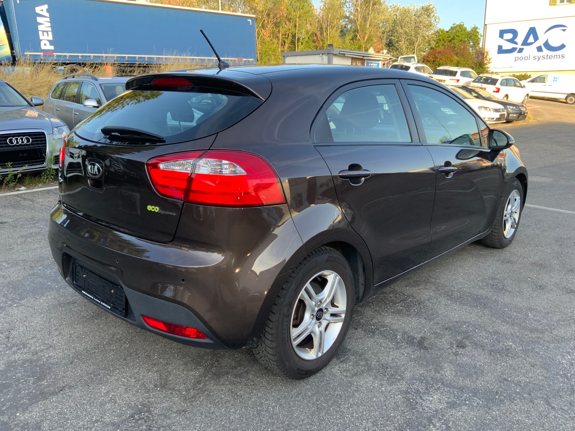 KIA Rio 1.4 CVVT Style-image-3