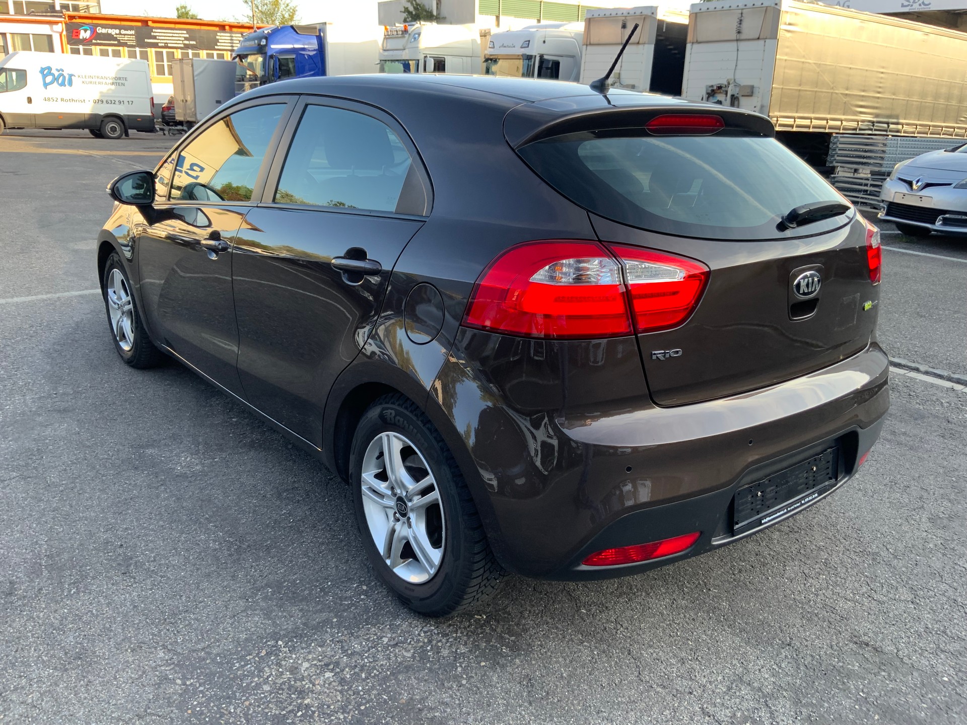 KIA Rio 1.4 CVVT Style-image-4