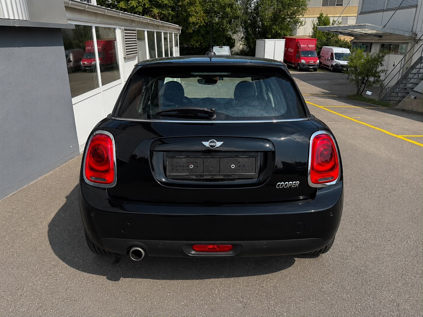 MINI Cooper Steptronic-image-6