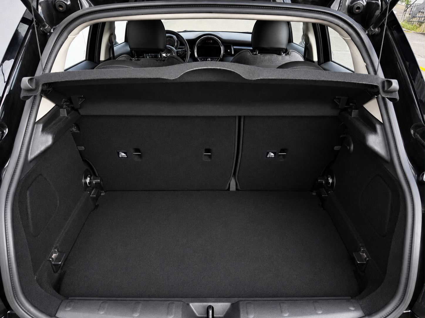 MINI Cooper Steptronic-image-7
