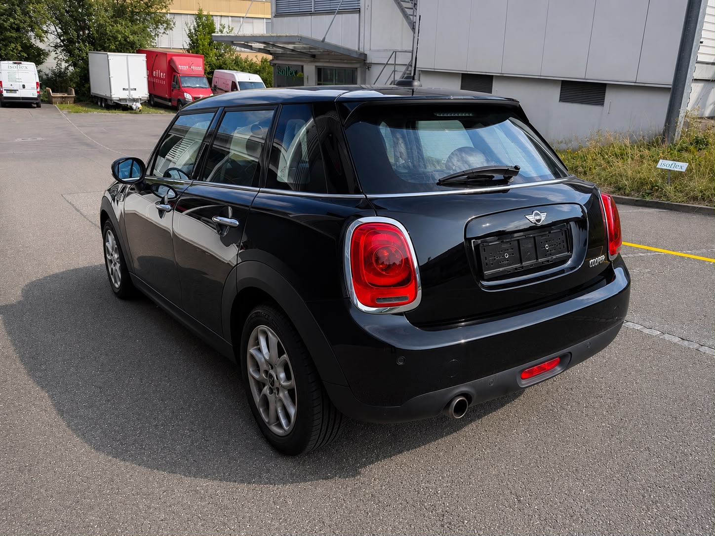 MINI Cooper Steptronic-showroom-element-3
