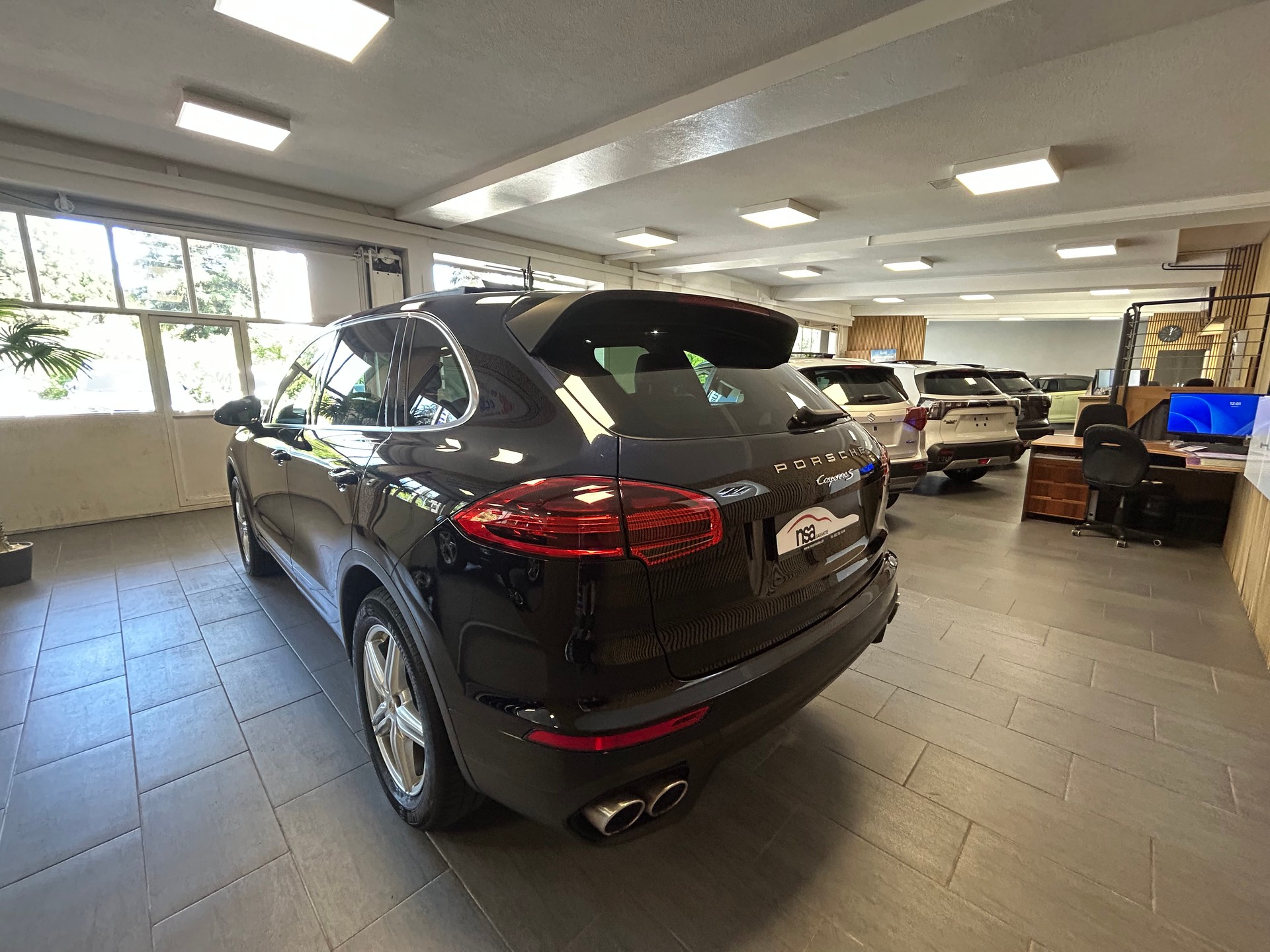 PORSCHE Cayenne 3.6 V6 S TipT-image-4