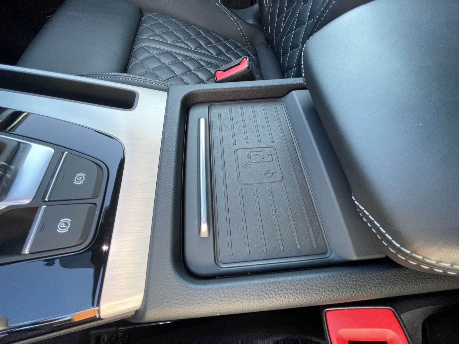 AUDI Q5 Sportback 45 TFSI S line quattro S-tronic-image-16