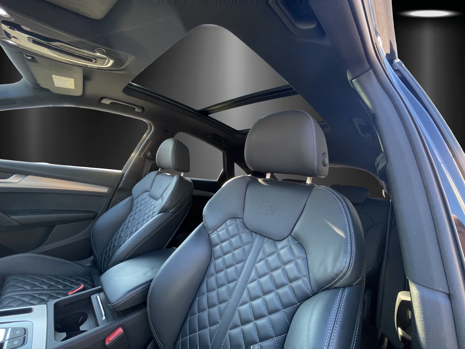 AUDI Q5 Sportback 45 TFSI S line quattro S-tronic-image-15
