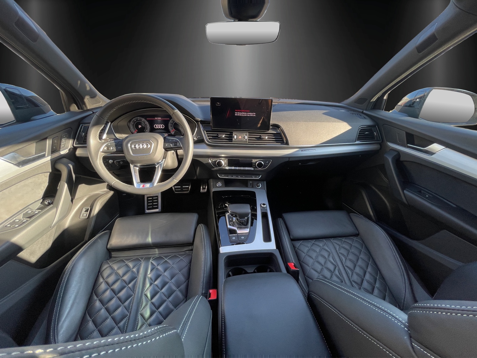 AUDI Q5 Sportback 45 TFSI S line quattro S-tronic-image-10