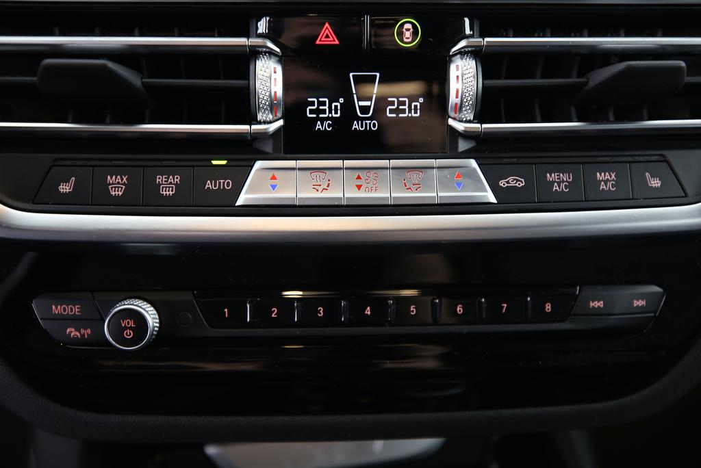 BMW X3 30e xDrive-image-10