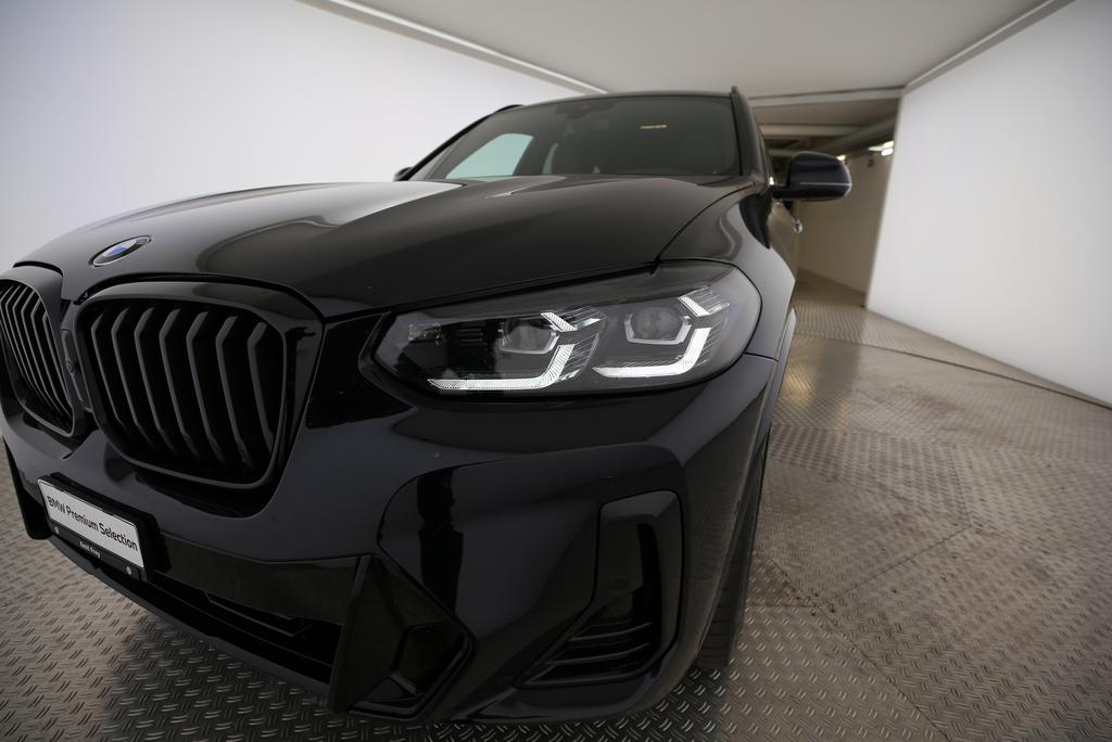 BMW X3 30e xDrive-image-17