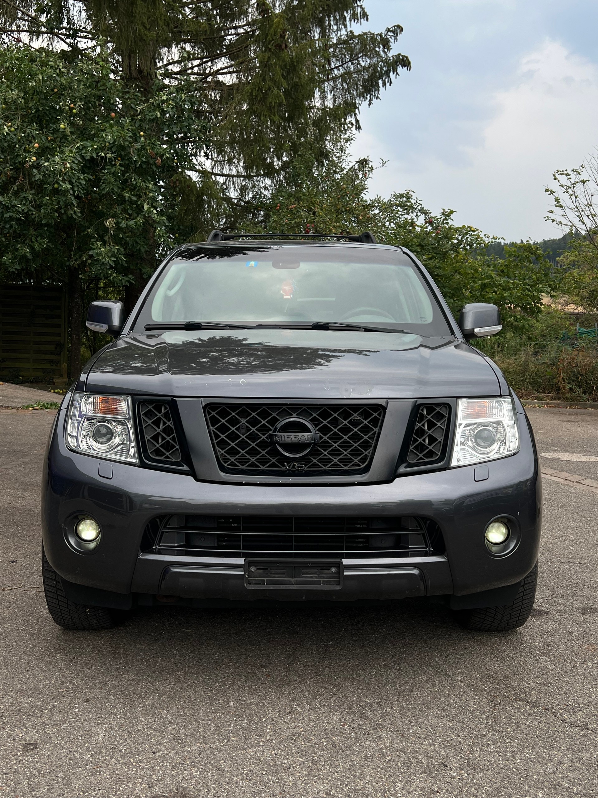 NISSAN Pathfinder 3.0 dCi LE Automatic