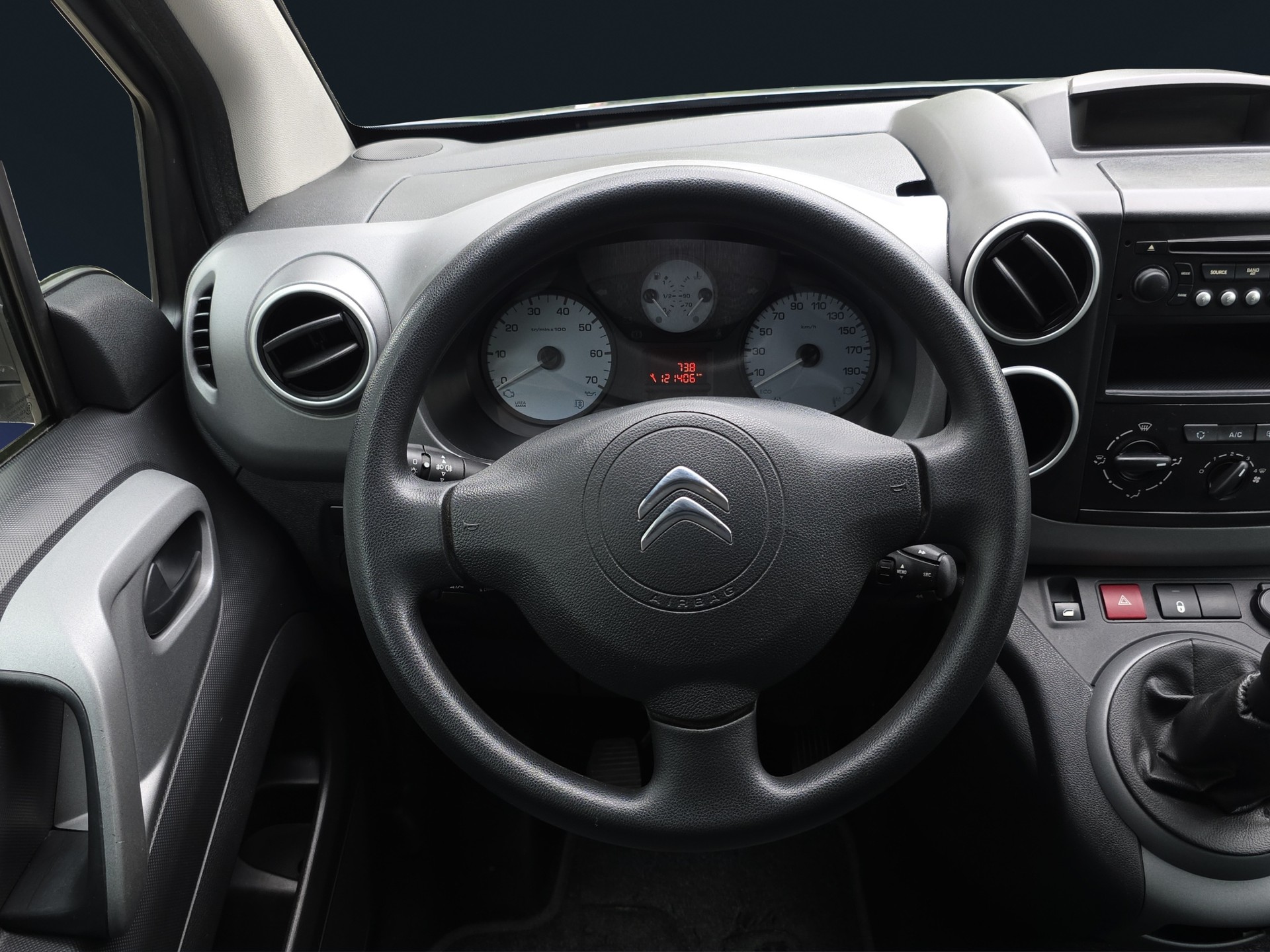 CITROEN Berlingo 1.2i Feel-image-11