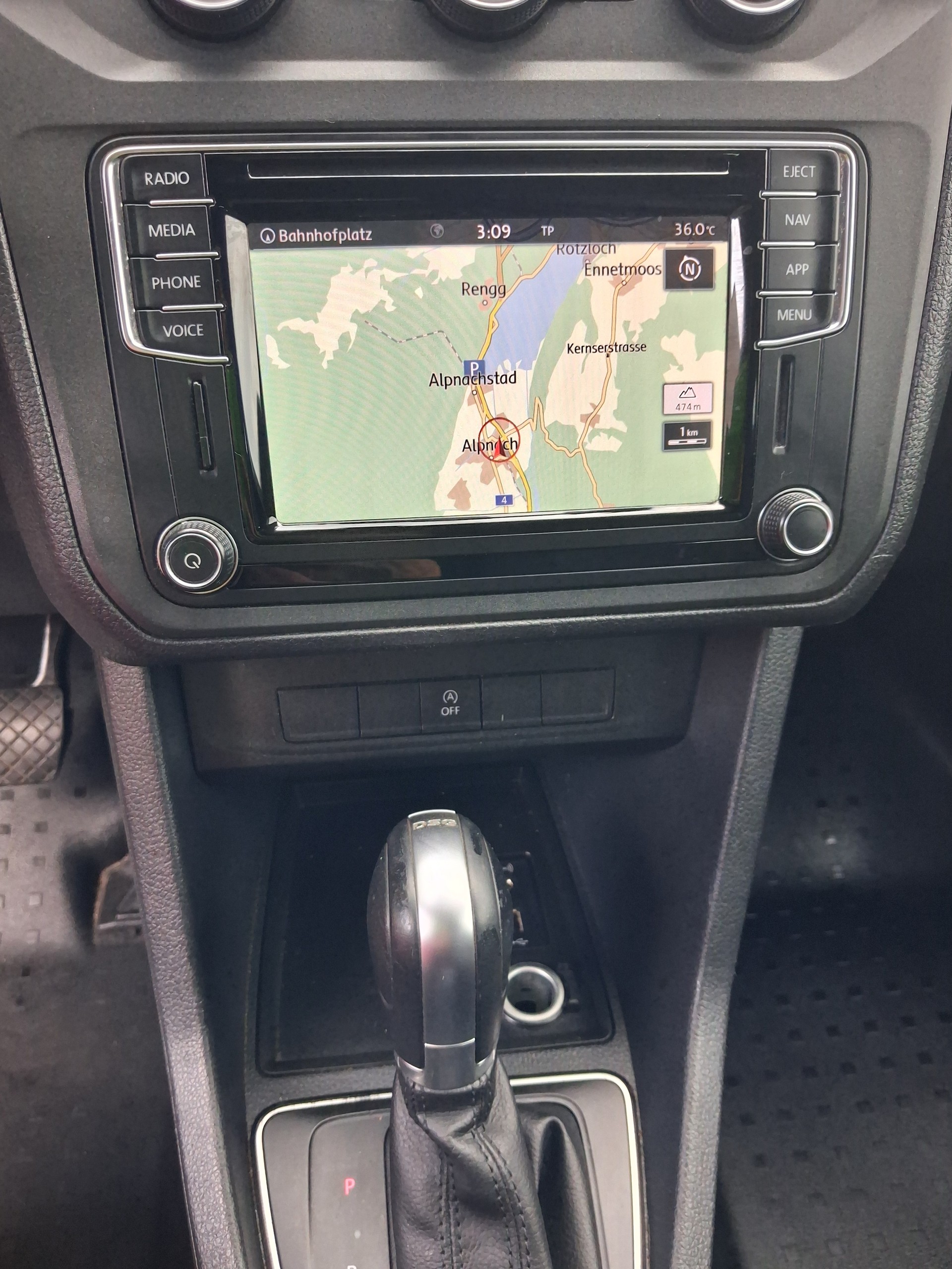 VW Caddy 2.0TDI BlueMotion Technology DSG-image-7