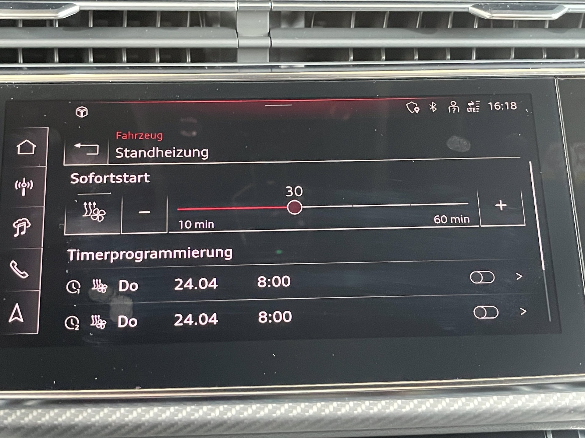AUDI RSQ8 performance quattro*Panodach, Standheizung, AHK, Luftfederung, (5-Jahre Garantie)-image-24