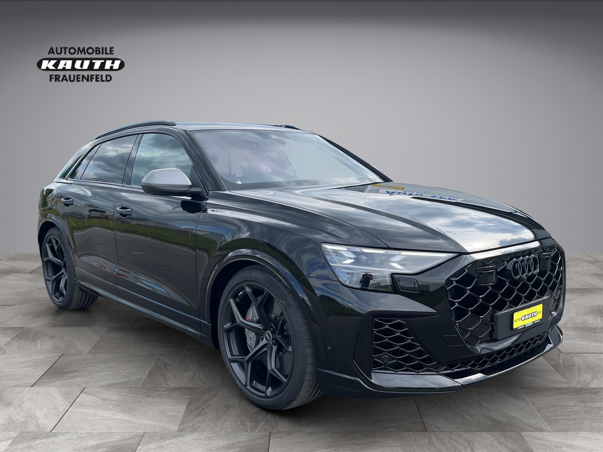 AUDI RSQ8 performance quattro*Panodach, Standheizung, AHK, Luftfederung, (5-Jahre Garantie)-image-7