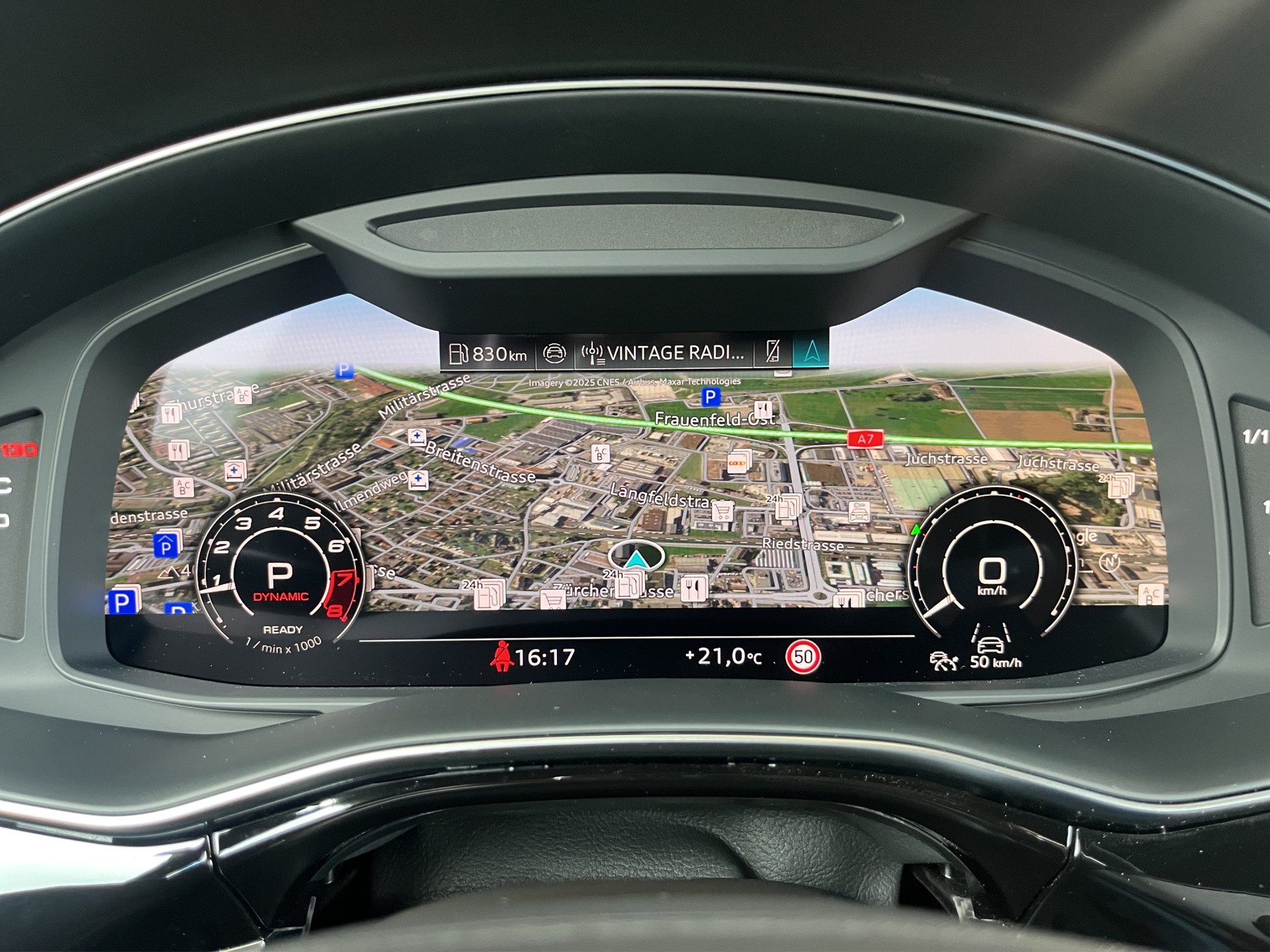 AUDI RSQ8 performance quattro*Panodach, Standheizung, AHK, Luftfederung, (5-Jahre Garantie)-image-20