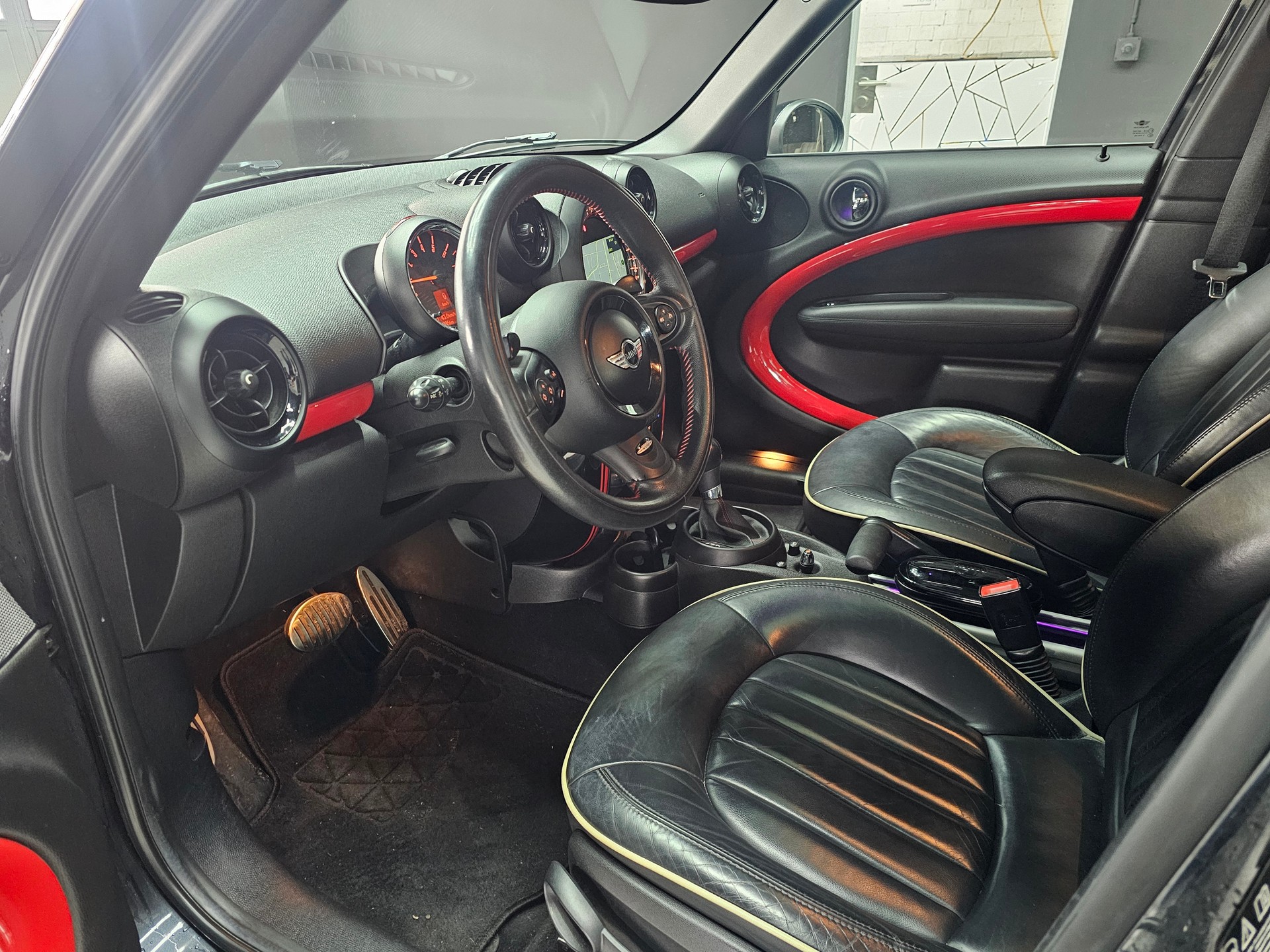 MINI Countryman John Cooper Works ALL4 Steptronic-image-5