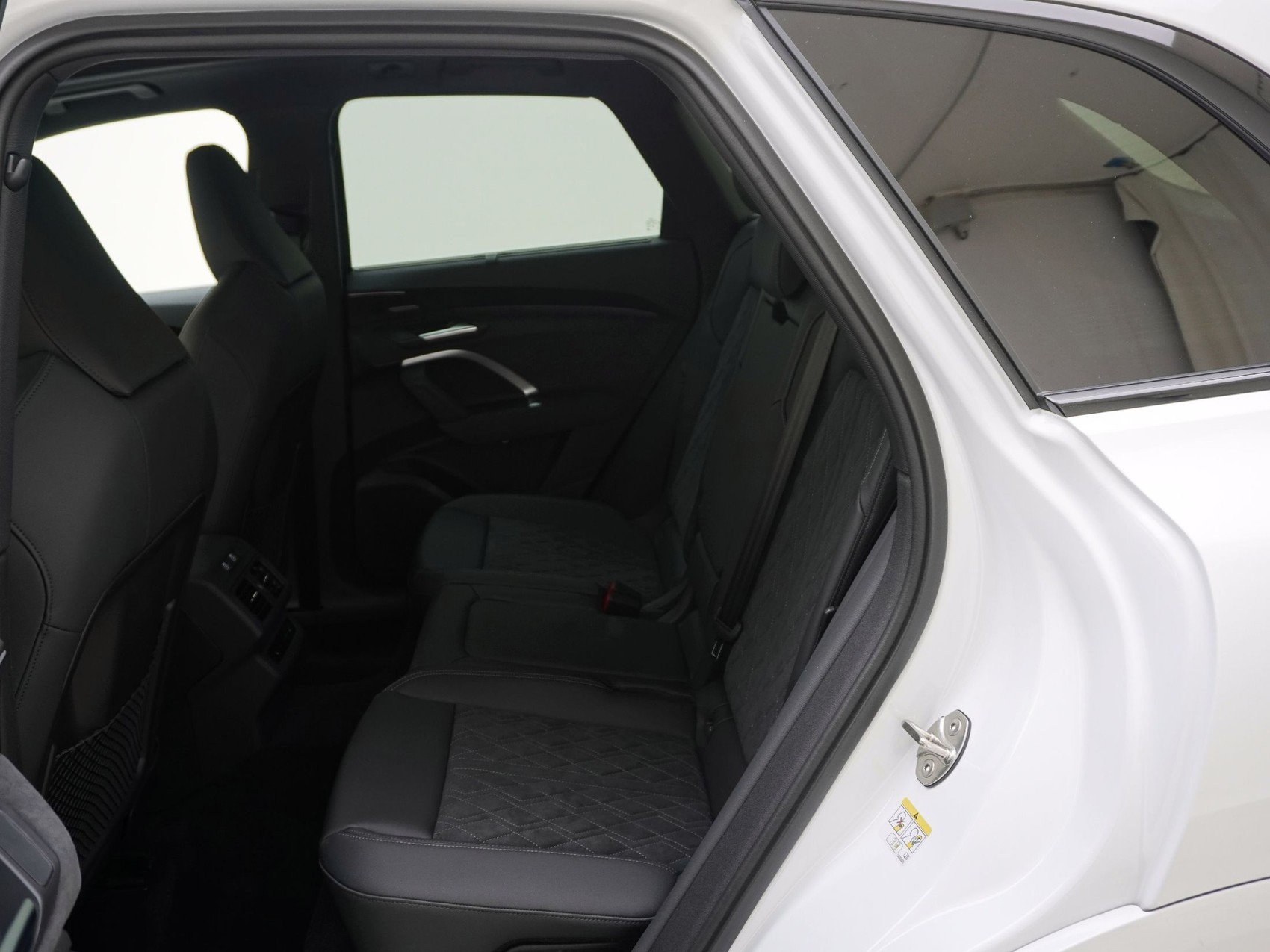 AUDI SQ5 SUV 3.0 V6 TFSI quattro S-Tronic-image-15