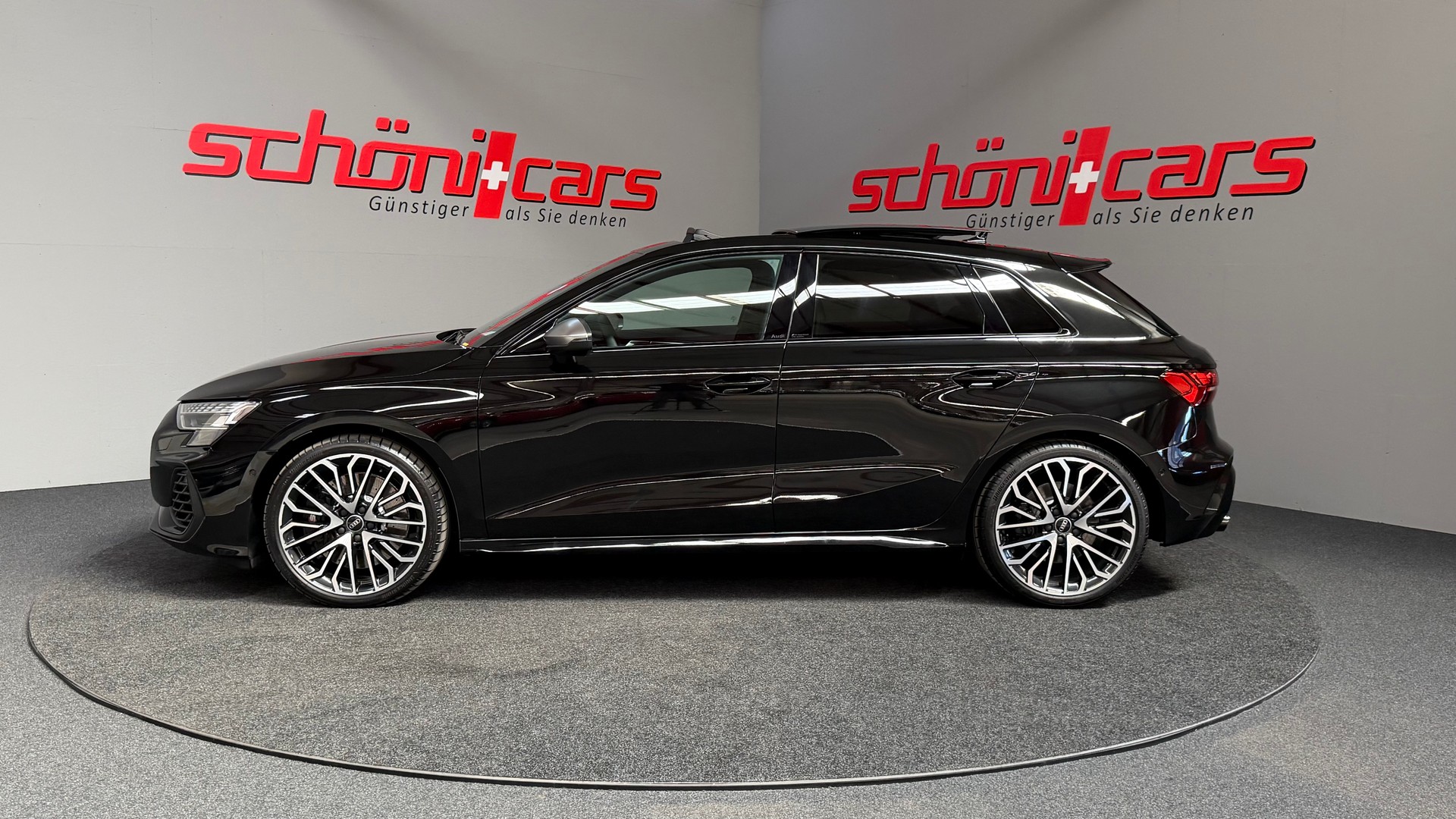 AUDI S3 Sportback TFSI quattro S-tronic-image-2