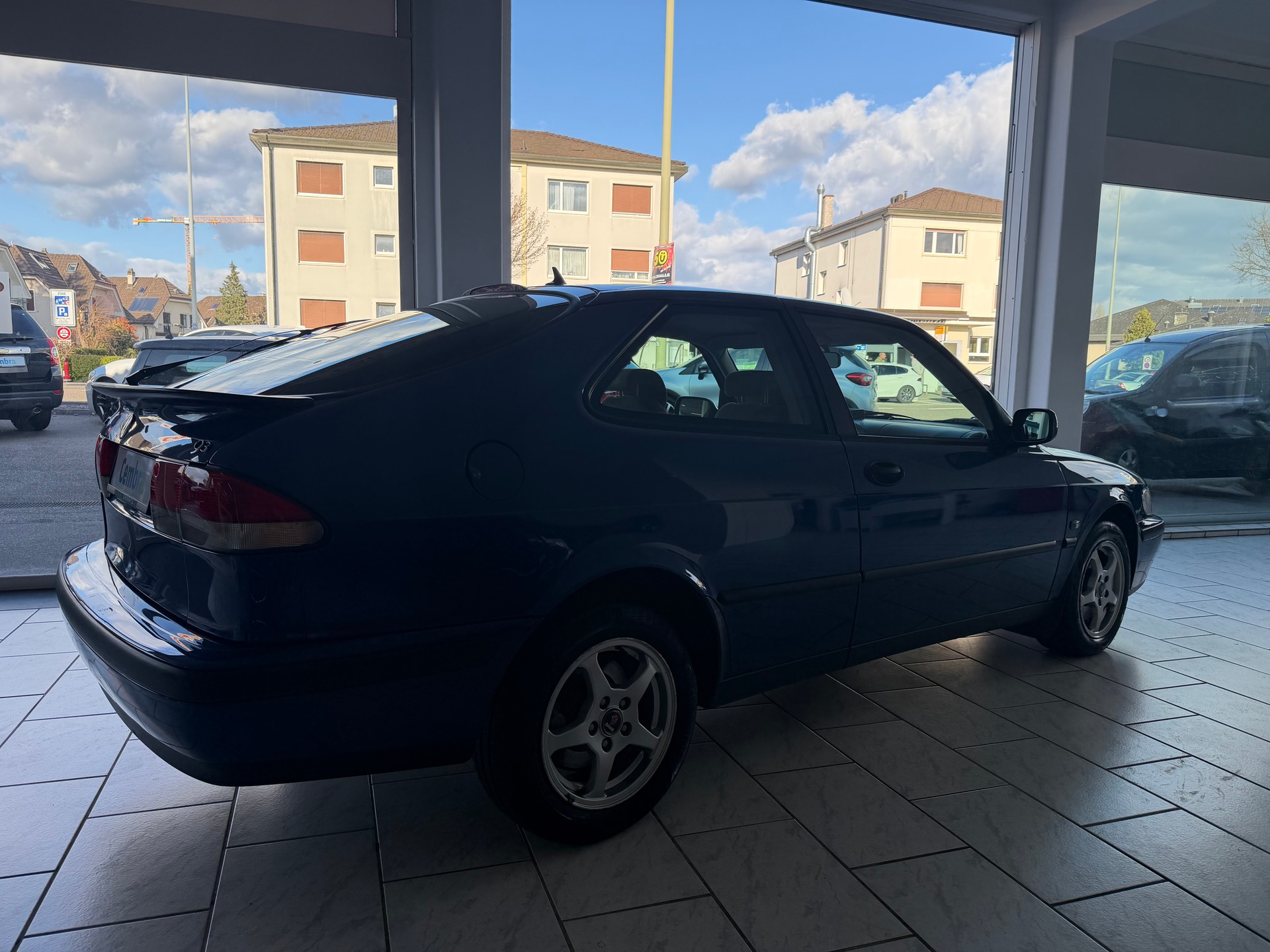 SAAB 9-3 2.0i-16 LPT-image-3