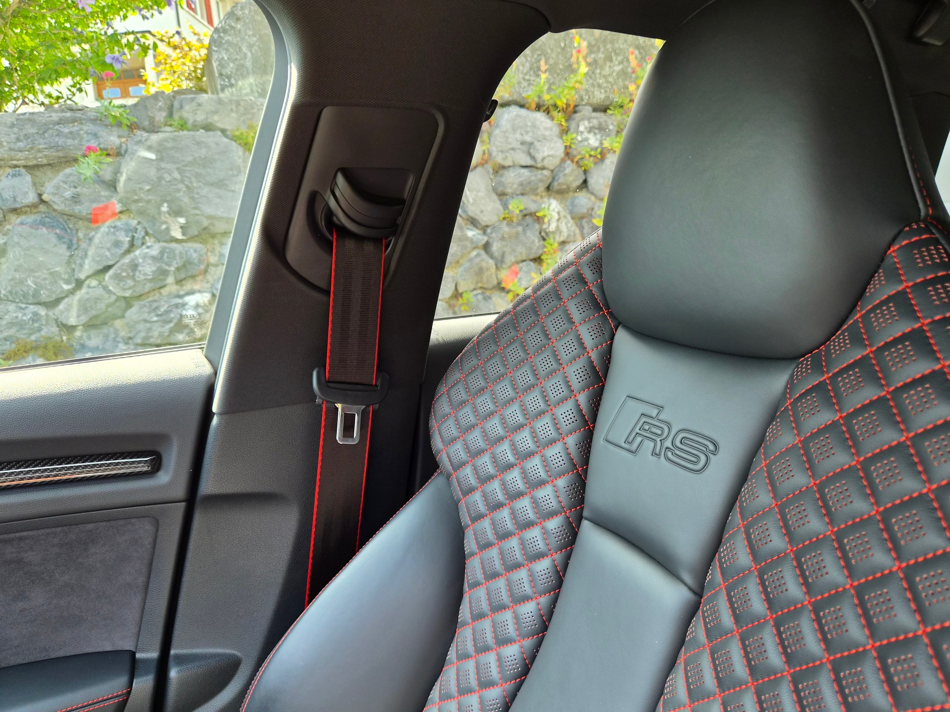 AUDI RS3 Sportback 2.5 T FSI quattro S-Tronic-image-5