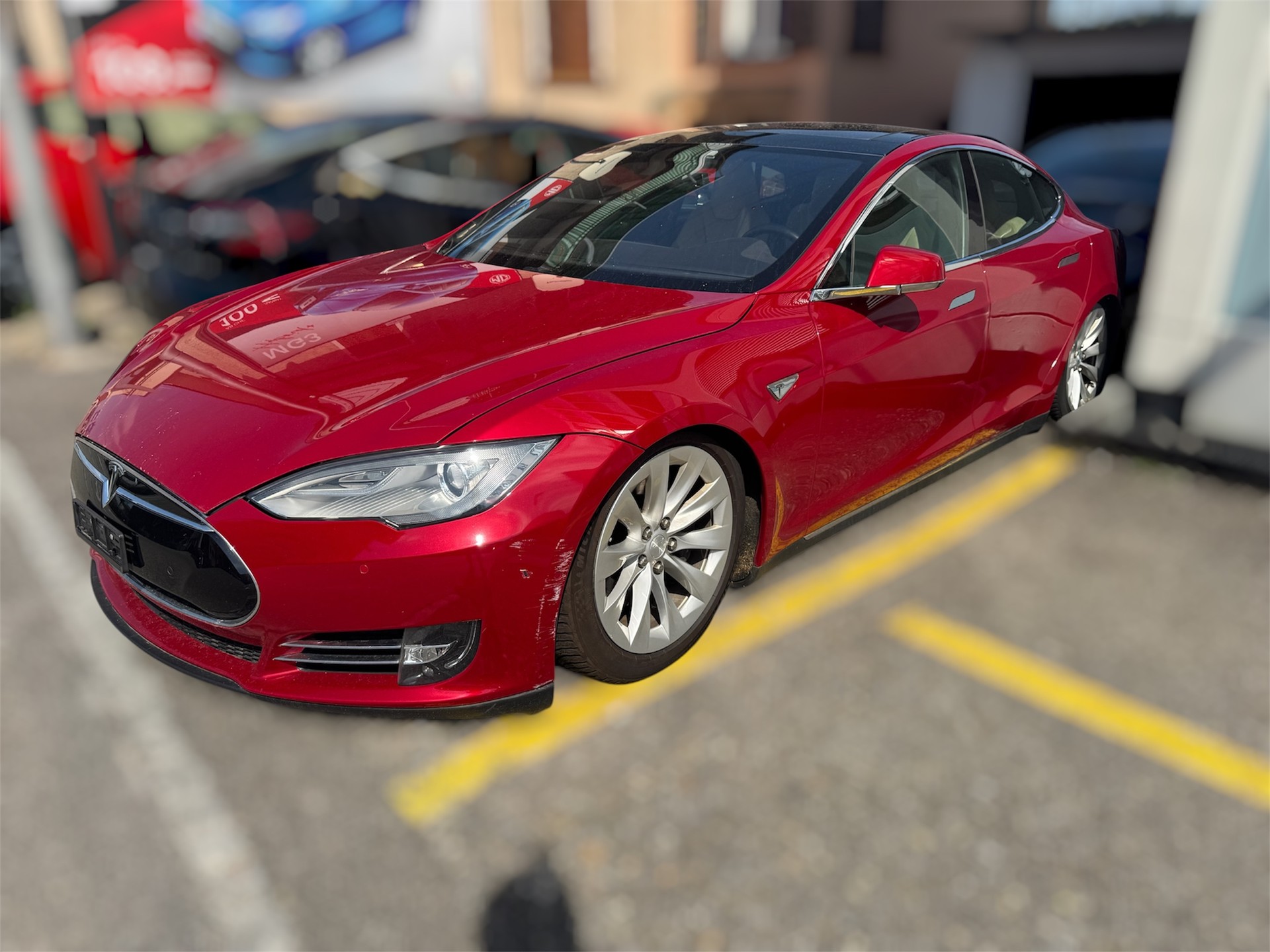 TESLA Model S 85 D-image-1