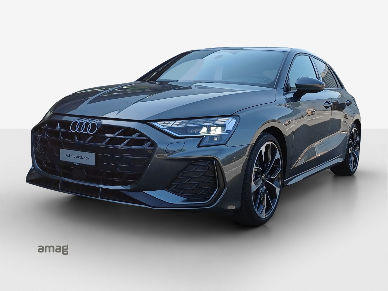 AUDI A3 Sportback TFSI 110 kW S line Attraction S tronic