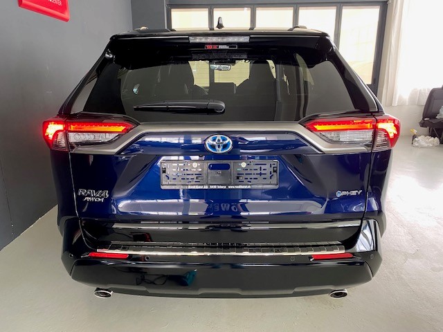 TOYOTA RAV-4 2.5 Plug-In-Hybrid Platinum-image-7