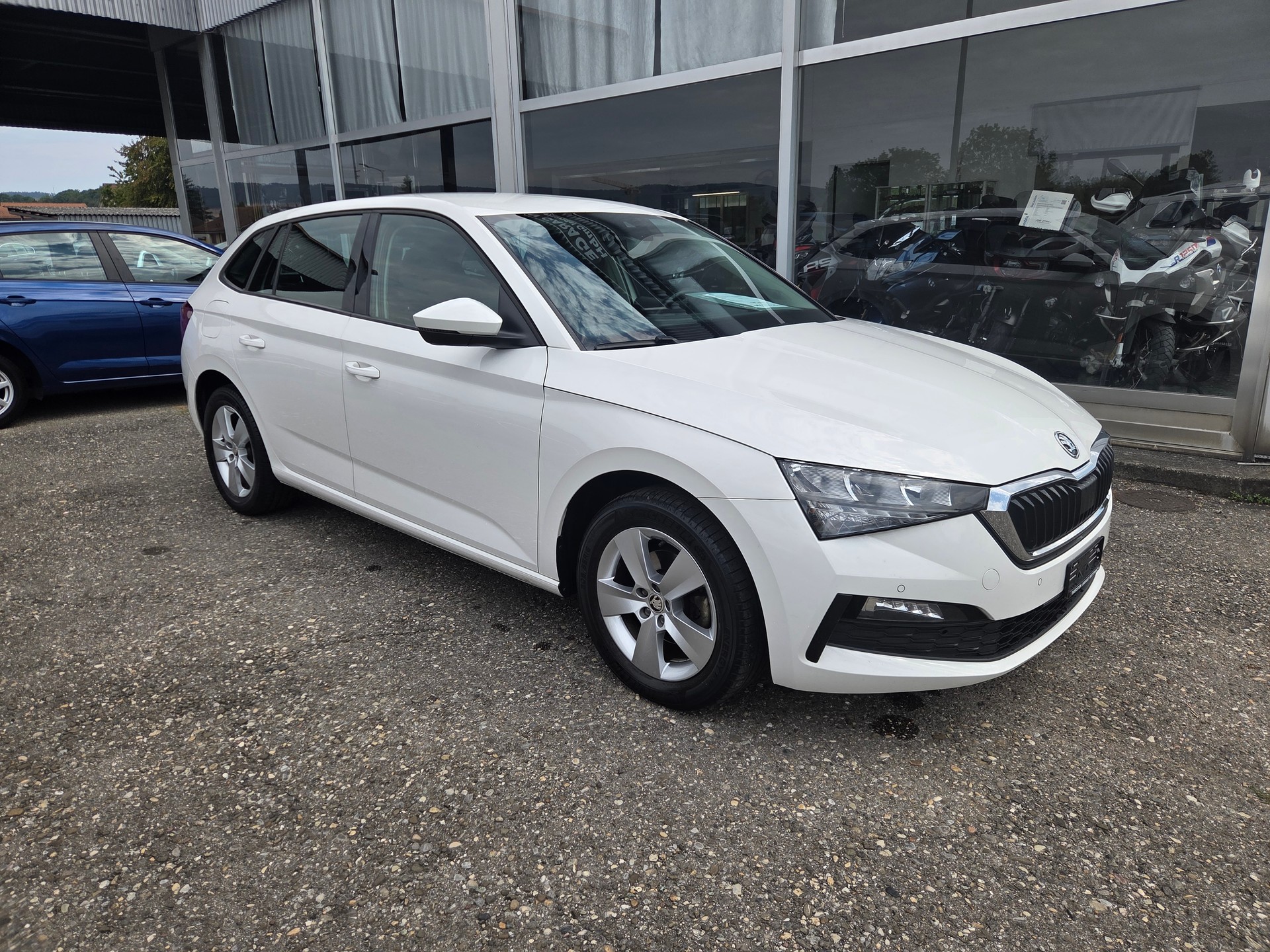 SKODA Scala 1.5 TSI ACT Ambition DSG-image-0