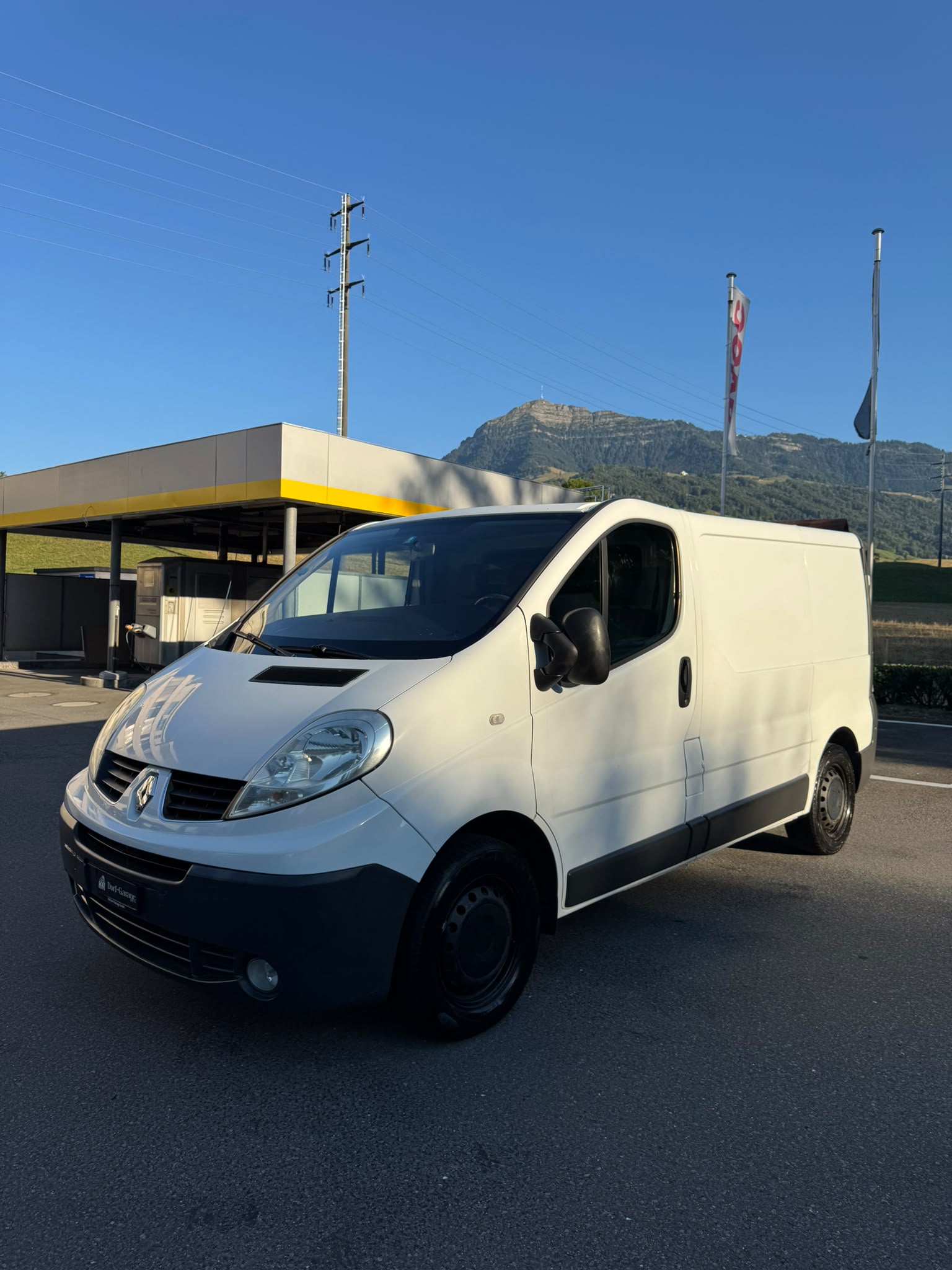 RENAULT Trafic 2.0 dCi 90 2.7t L1H1-image-2