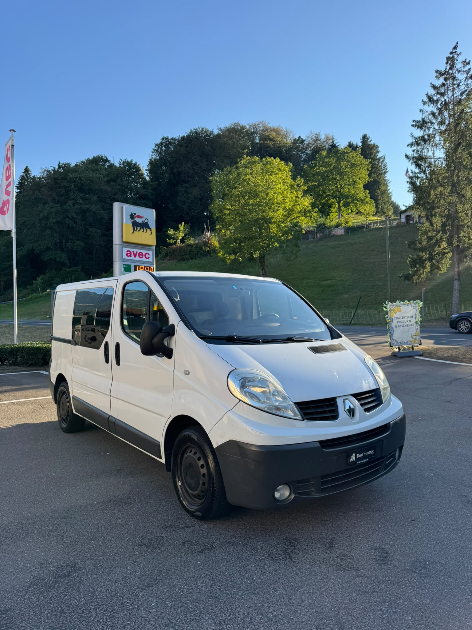 RENAULT Trafic 2.0 dCi 90 2.7t L1H1-image-0