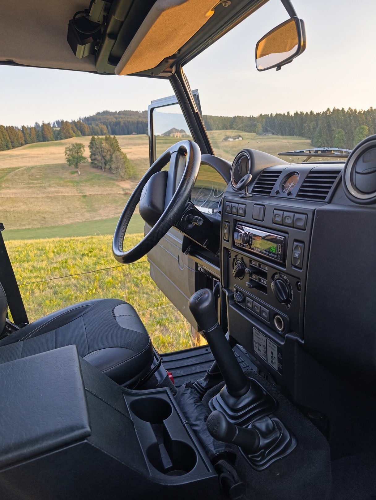 LAND ROVER 2.2 TD4-image-4