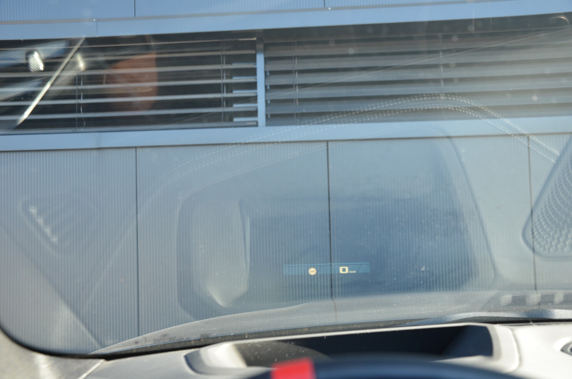 BMW M3 Touring xDrive Competition M-image-18