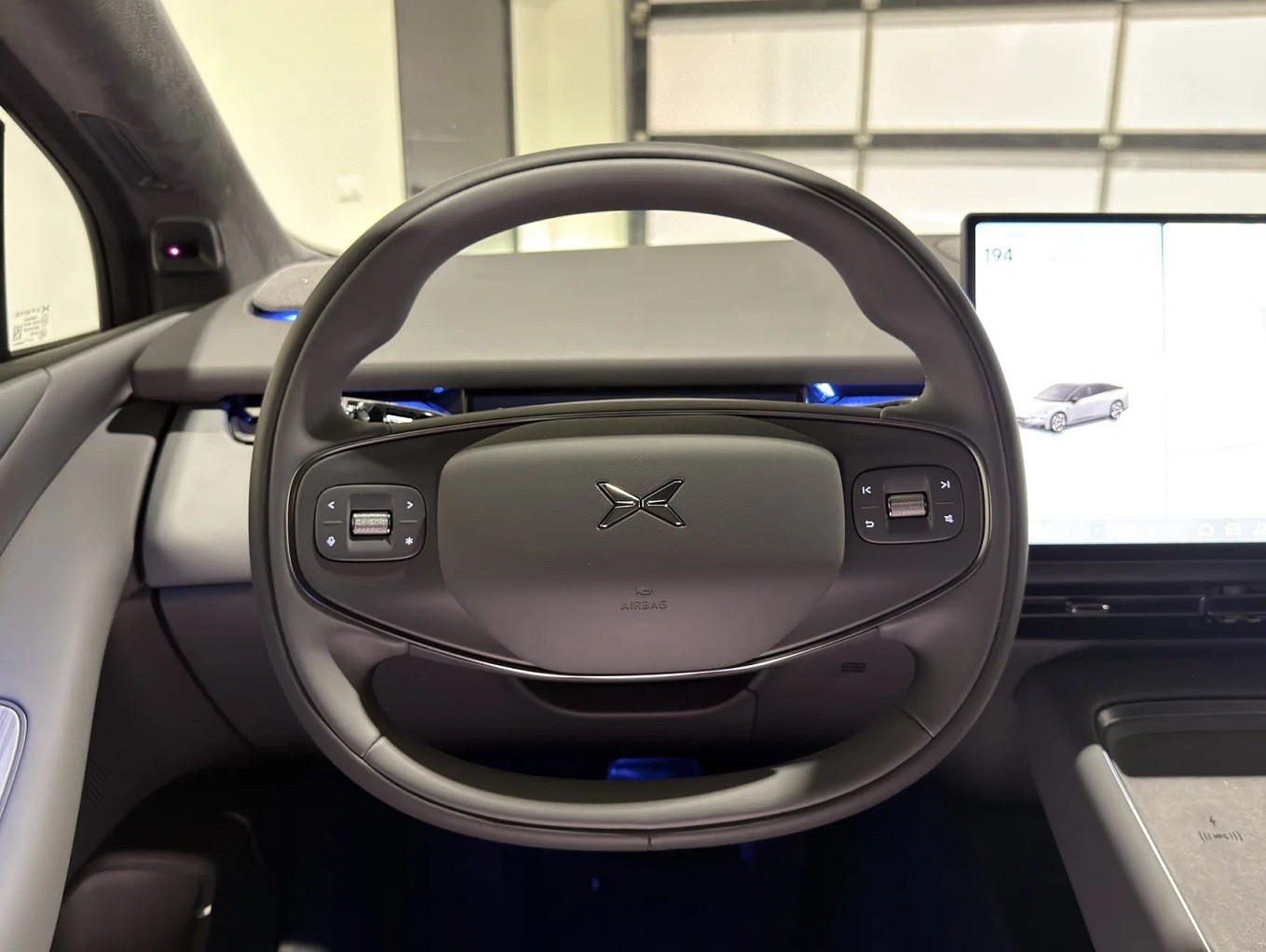 XPENG P7 + "Long Range"-image-24
