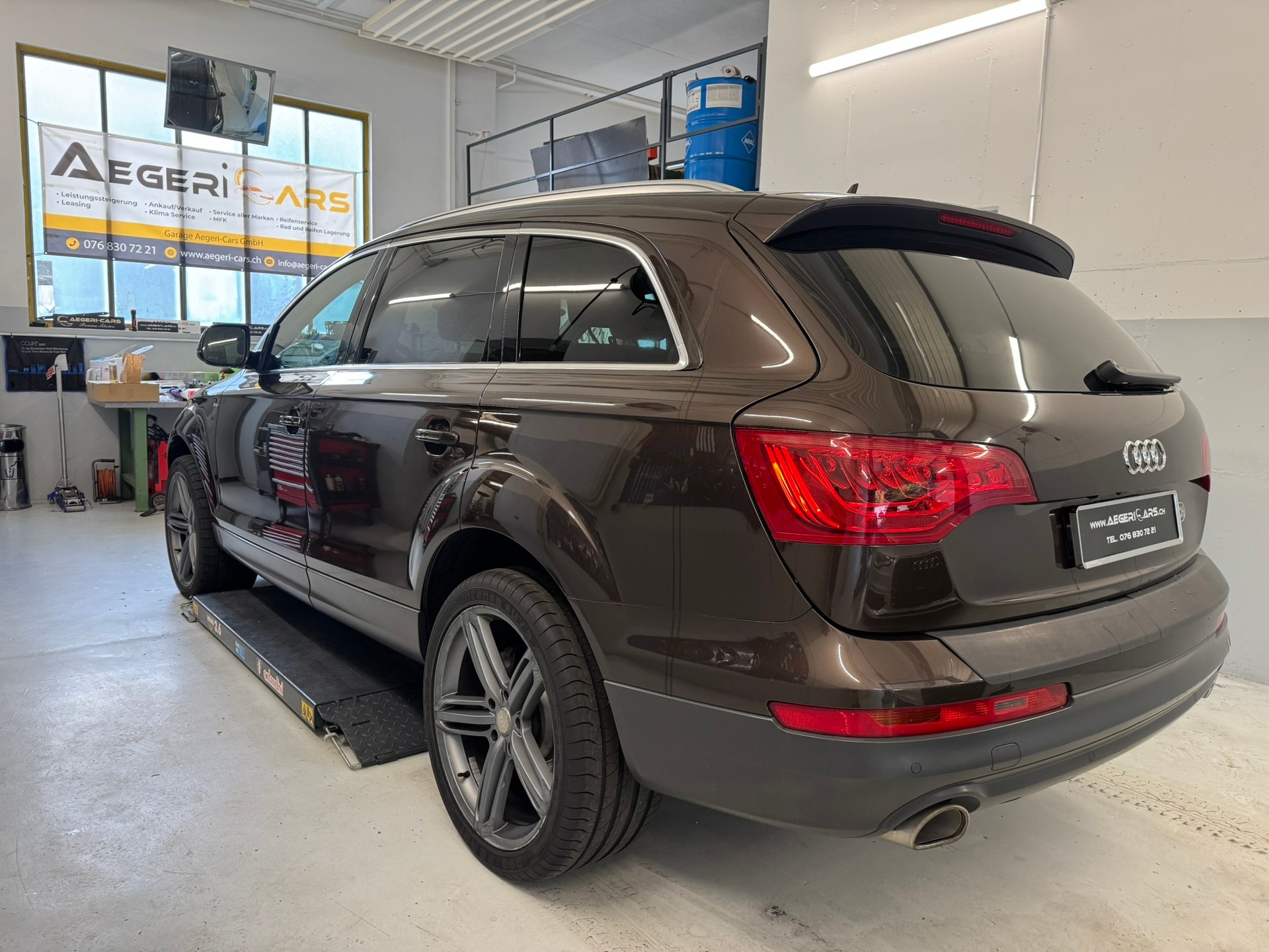 AUDI Q7 3.0 TDI quattro tiptronic-image-5
