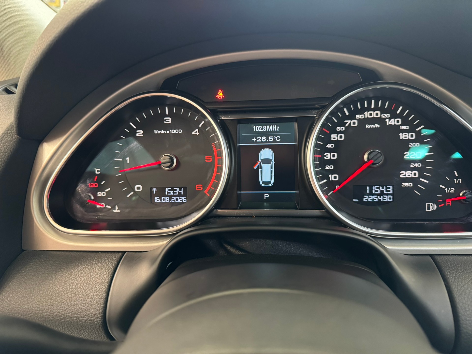 AUDI Q7 3.0 TDI quattro tiptronic-image-11