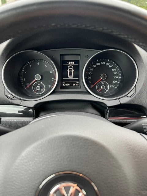 VW Golf Cabrio 1.2 TSI BlueMotion Technology-image-4